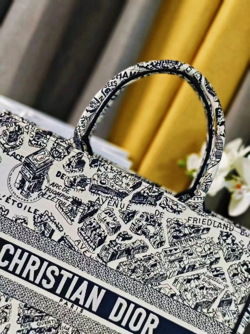 Christian Dior Shopping Bags